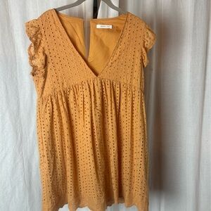 Mustard Seed Gold Cotton Eyelet Babydoll Shorts Romper V-Neck Womens Sz Large